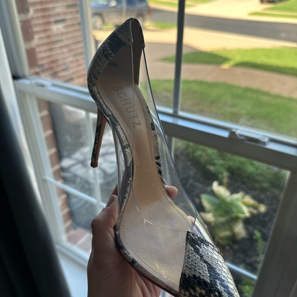 NWT Schutz Women's Snake Skin Cendi Transparent
Illusion Point Toe Heels 6.5 - Picture 3 of 10